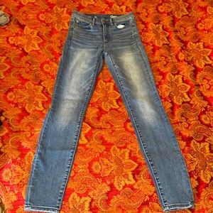 Gap Jeans size 2r